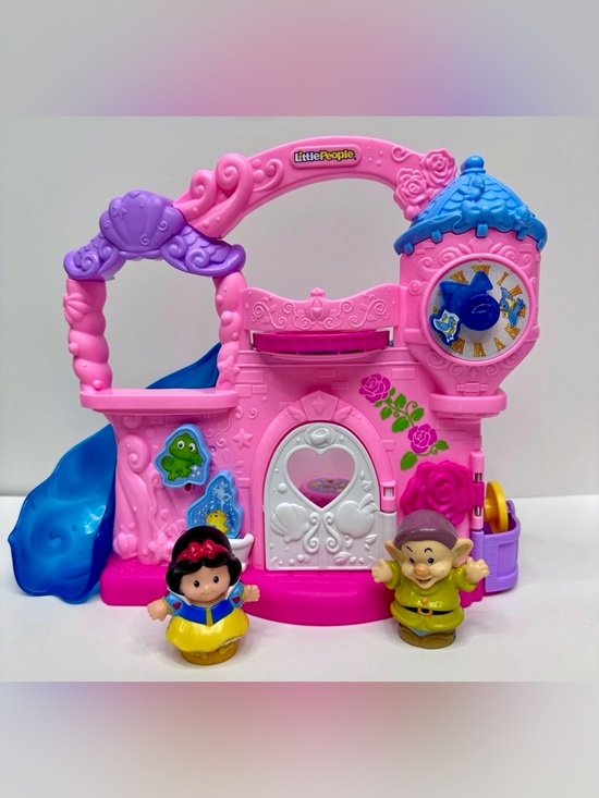 Disney Other - DISNEY - LITTLE PEOPLE PRINCESS CASTLE PACK AND GO - W/ SNOW WHITE & DOPEY DWARF